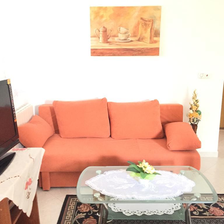 Apartments Silvi Podstrana Luaran gambar