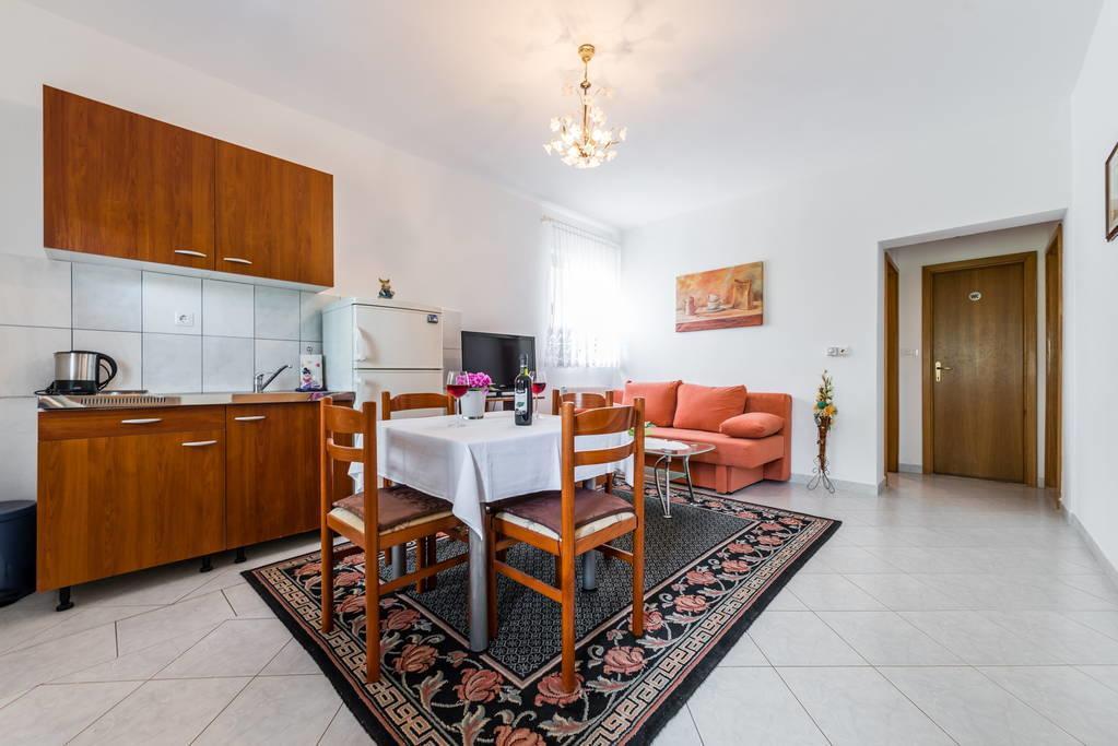 Apartments Silvi Podstrana Luaran gambar