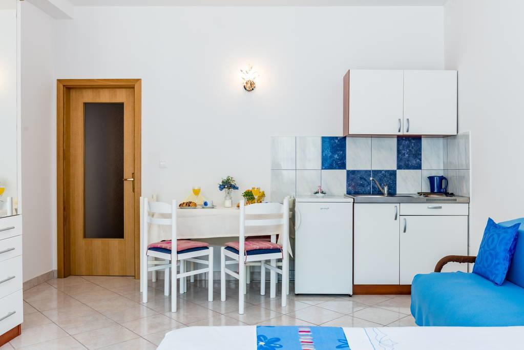 Apartments Silvi Podstrana Luaran gambar